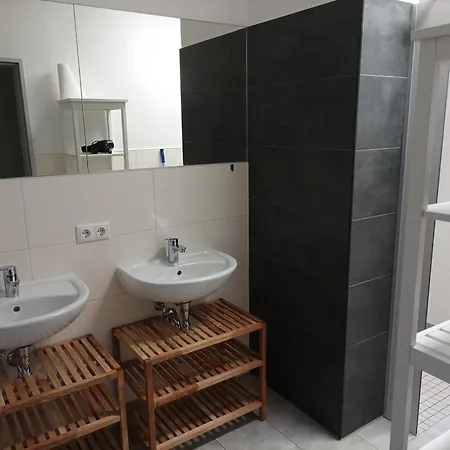 Boootshaus - Am Spreeufer *