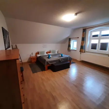 Vendégház Boootshaus - Am Spreeufer Beeskow