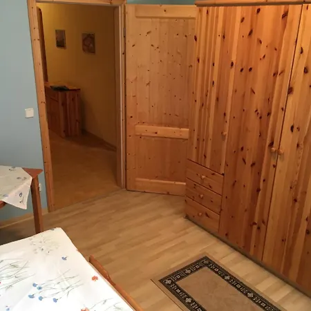 Boootshaus - Am Spreeufer * Beeskow