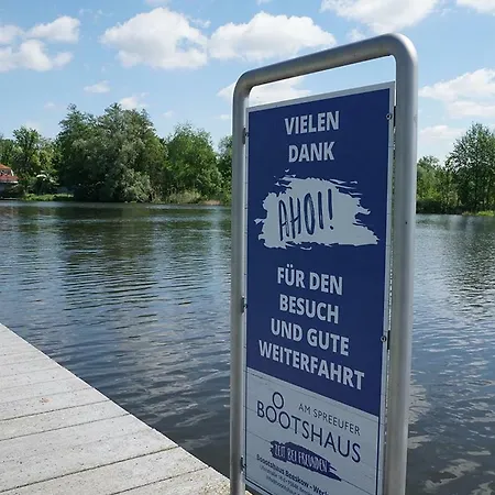 Boootshaus - Am Spreeufer *